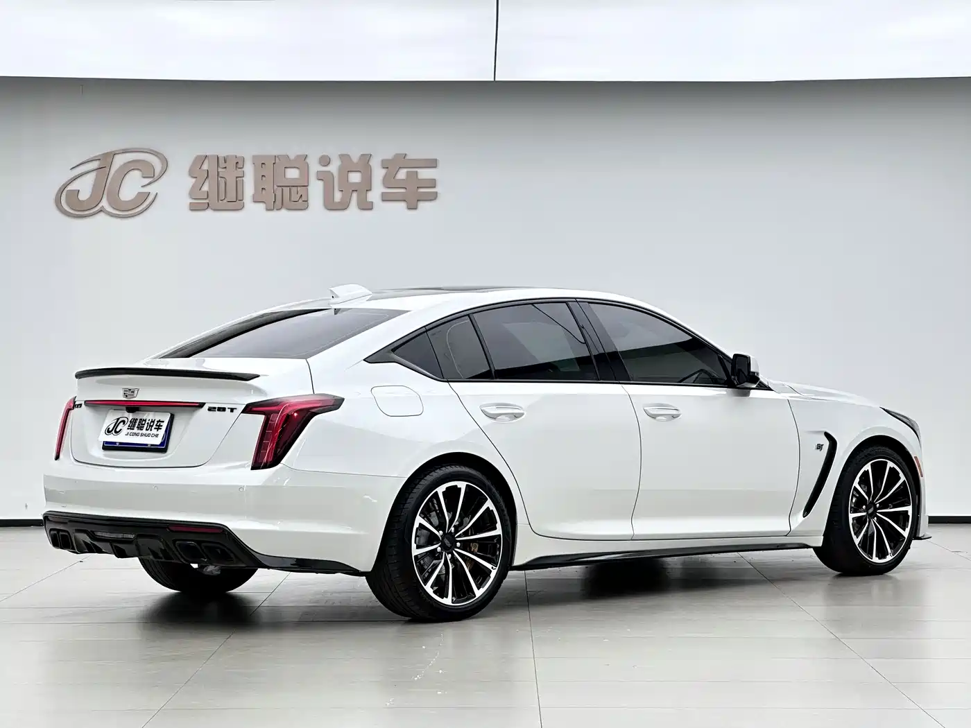 Cadillac CT5 2024 2024 28T Luxury Model Pro