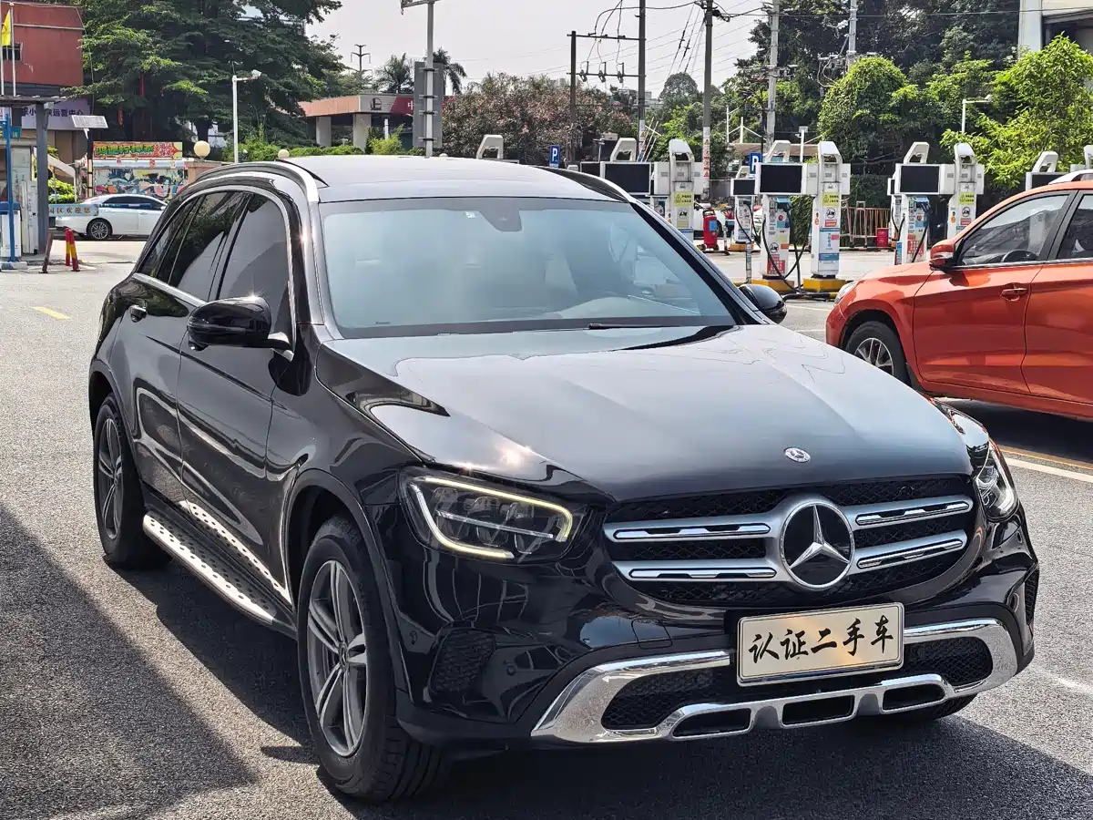 Mercedes-Benz GLC 2021 GLC 260 L 4MATIC Sporty фото 3