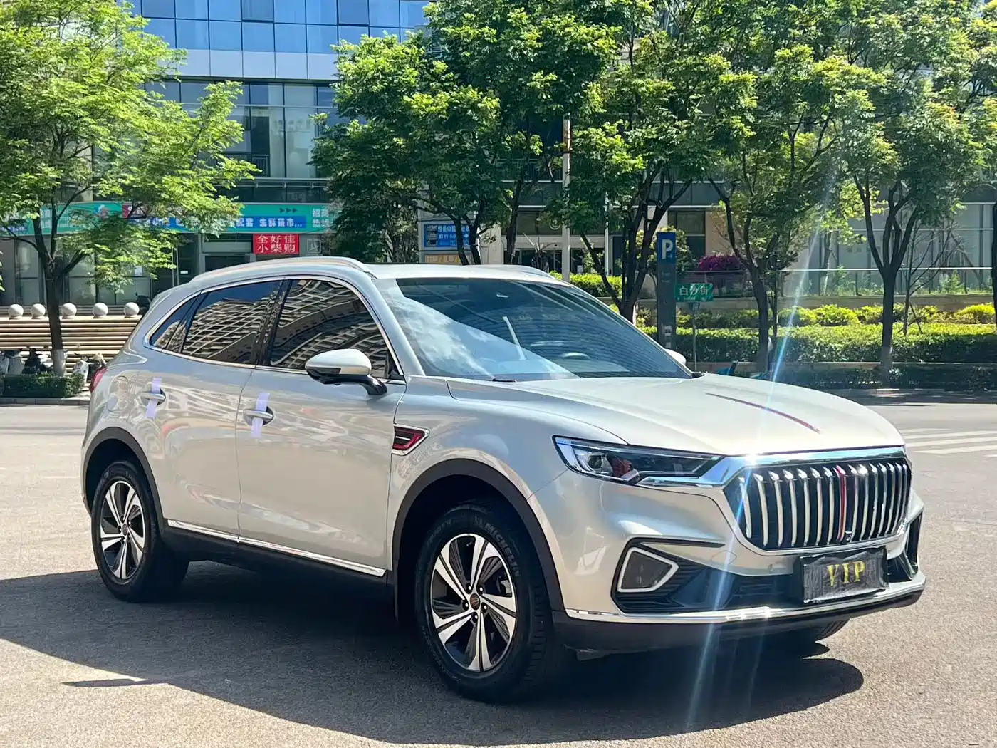 Hongqi HS5 2019 2.0T Smart Connect Enjoy Edition фото 3