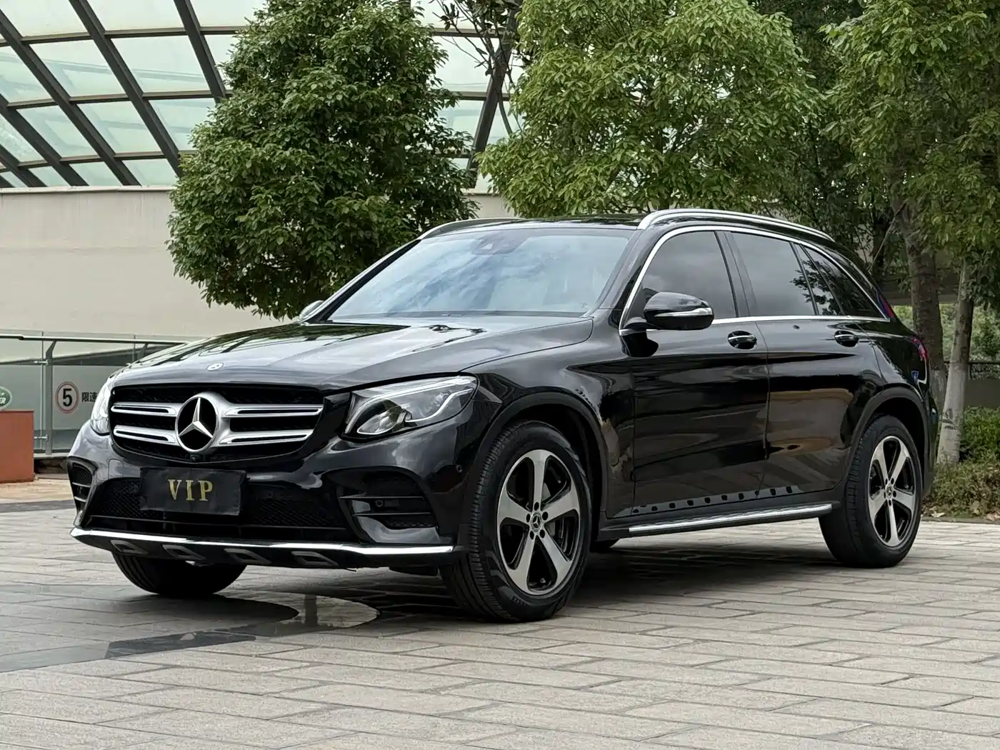 Mercedes-Benz GLC 2019 Facelift GLC 260 L 4MATIC Luxury