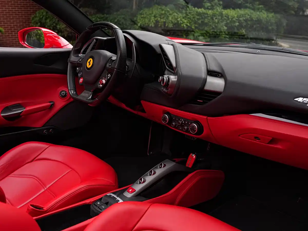 Ferrari 488 2019 2015 488 Spider