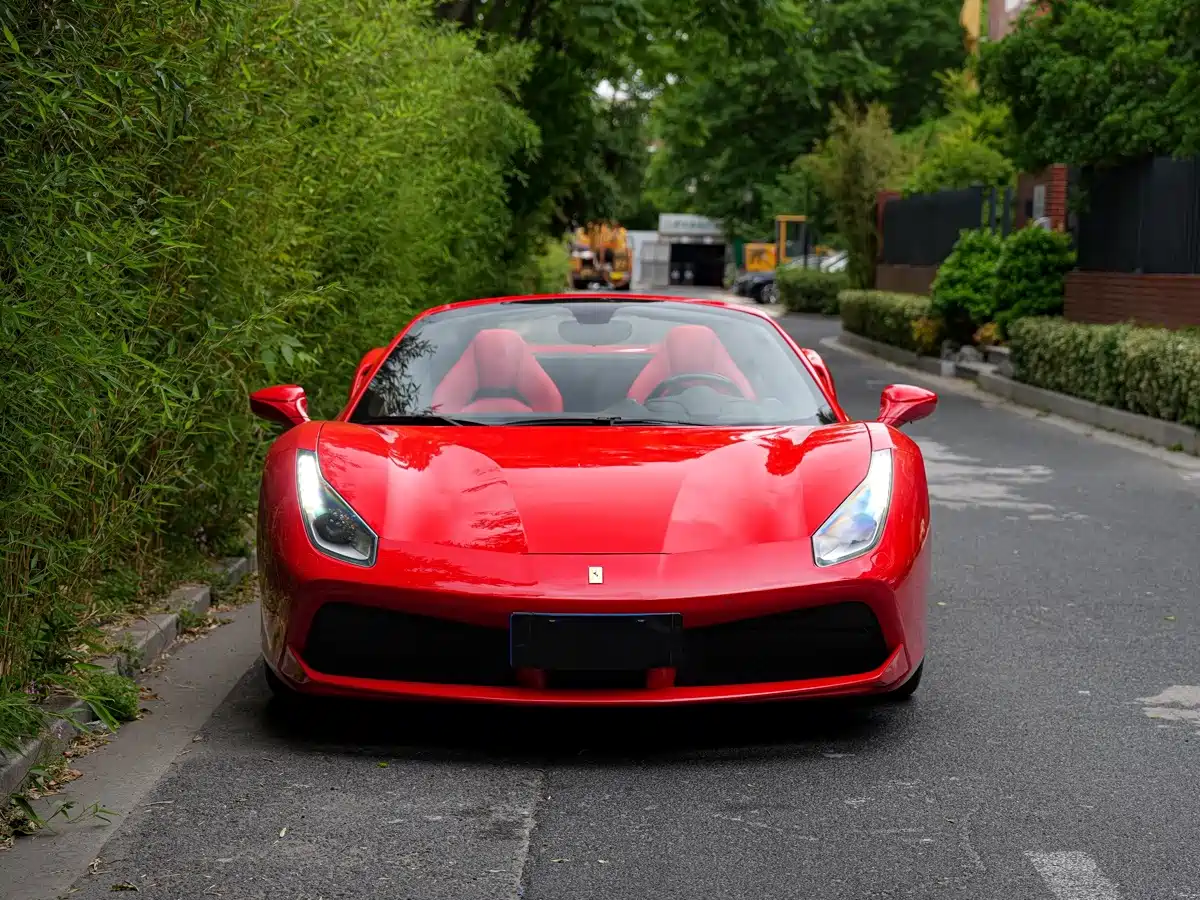 Ferrari 488 2019 2015 488 Spider