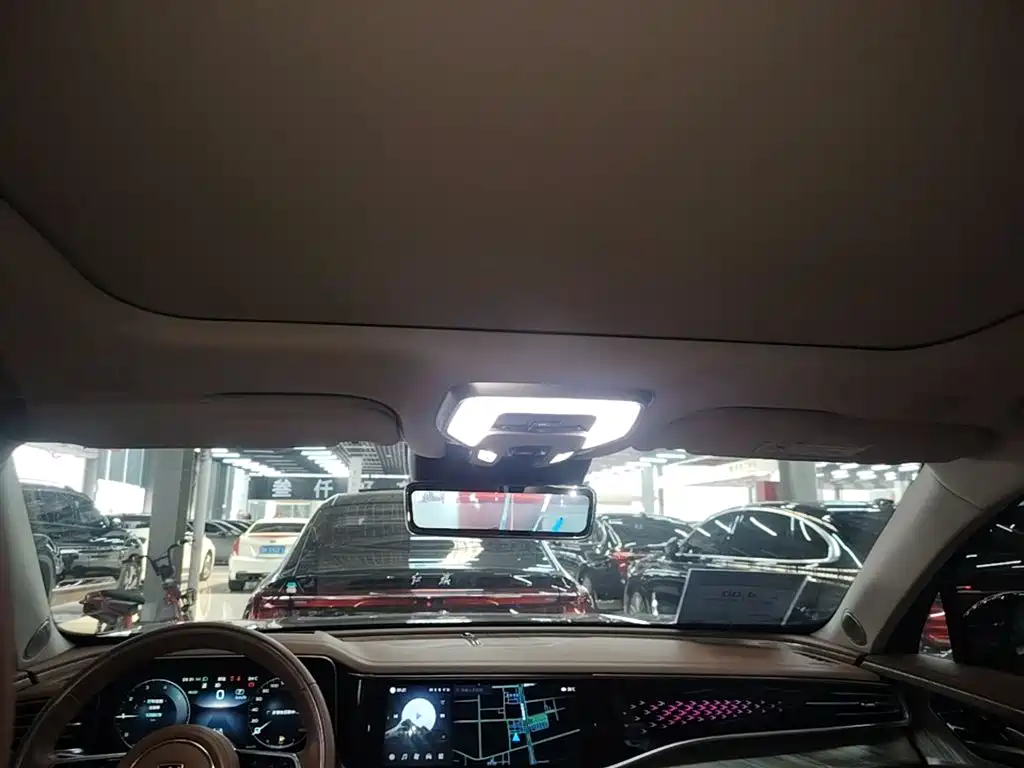 Hongqi H9 2020 2.0T Smart Connection Qi Chang Edition фото 14