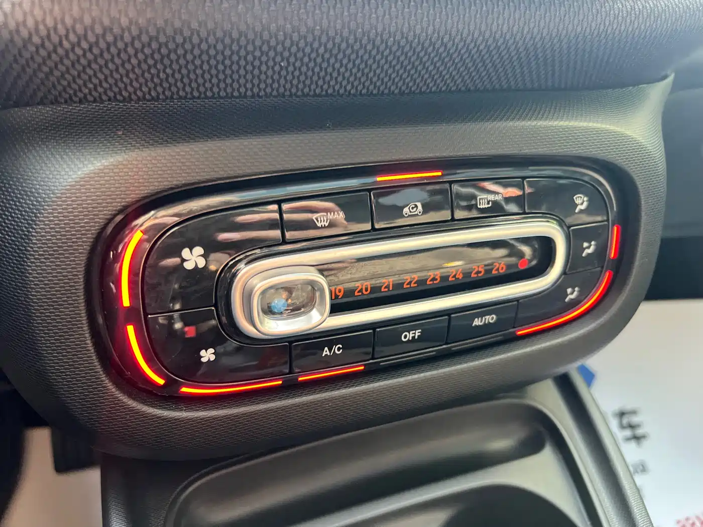smart forfour 2019 2018 1.0L 52kW Passion Edition
