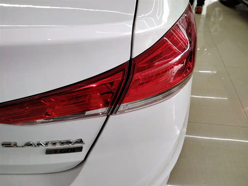 Hyundai Elantra 2019 1.4T Dual-clutch XuanDong·Vitality Type фото 7