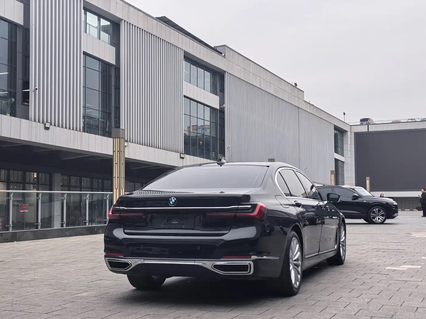 BMW 7 Series 2019 Facelift 730Li Luxury Package фото 17