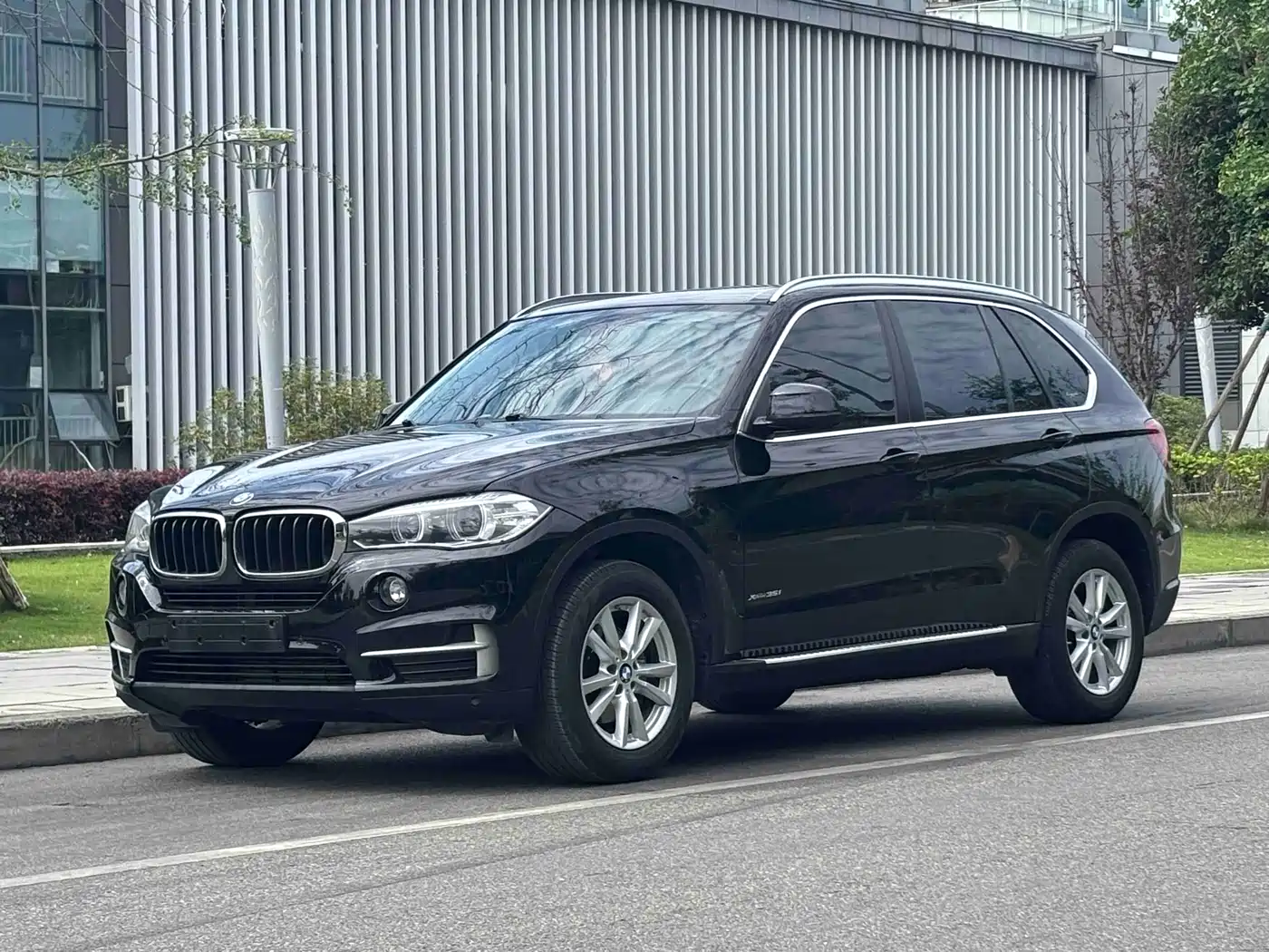 BMW X5 (Import) 2018 xDrive35i Elegant Model