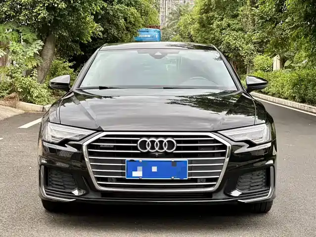 Audi A6L 55 TFSI quattro, Премиум Спорт