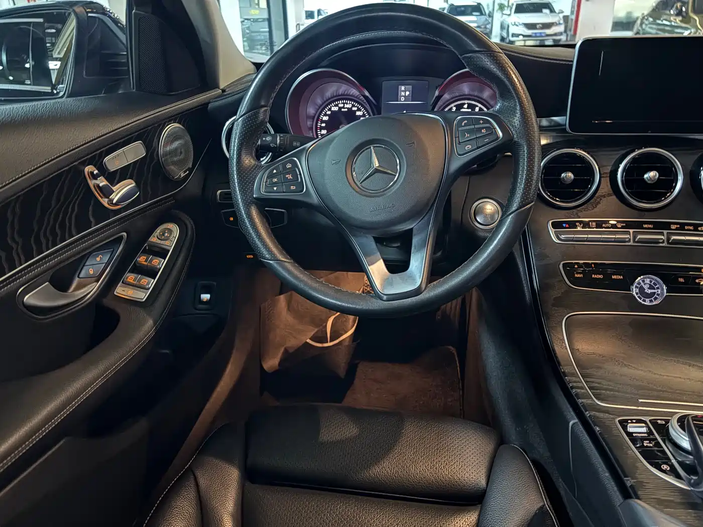 Mercedes-Benz C-Class 2018 C 200 L Sport Edition фото 8
