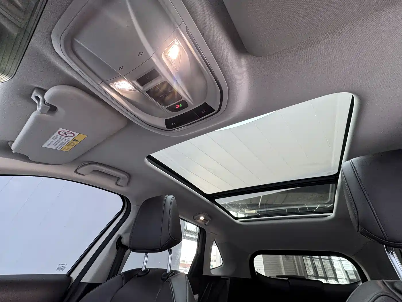 Haval Xiaolong MAX 2023 1.5L Hi4 105 4WD Pilot Edition фото 13