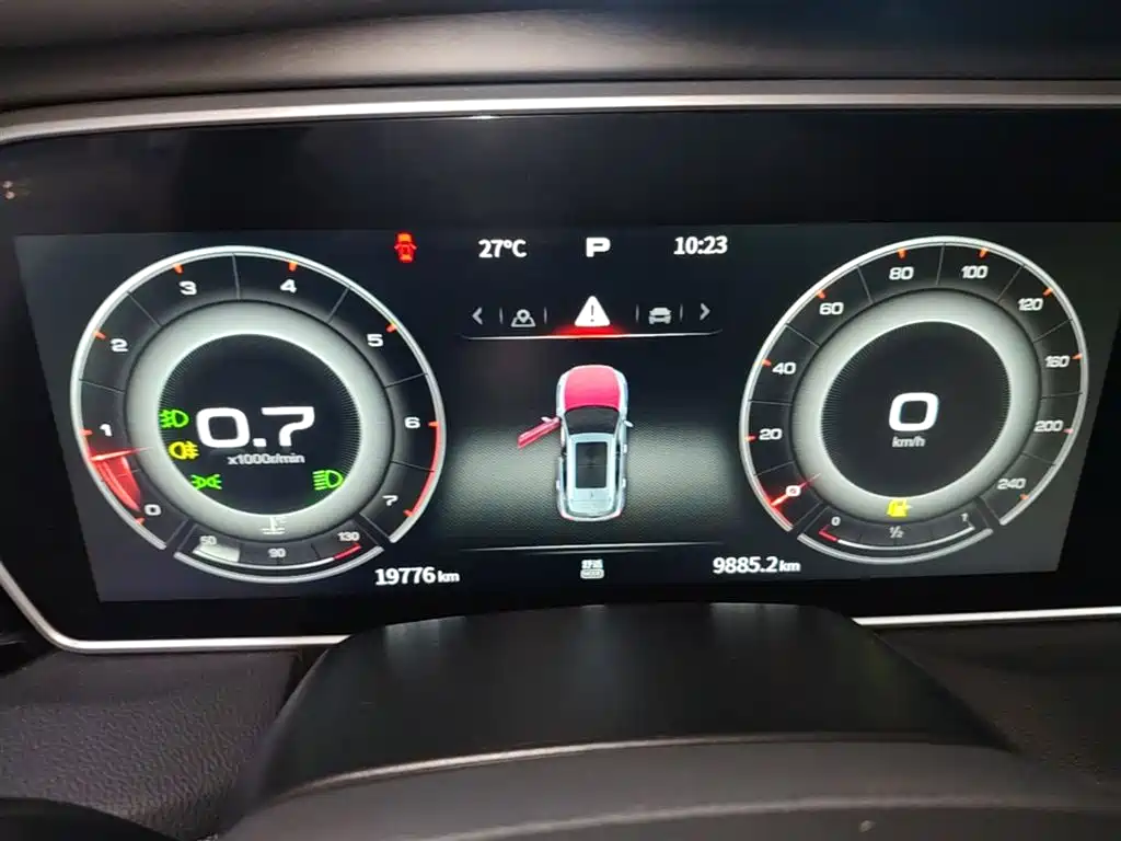 Hongqi HS5 2022 Facelift 2.0T Smart Flag Enjoyment Edition фото 12