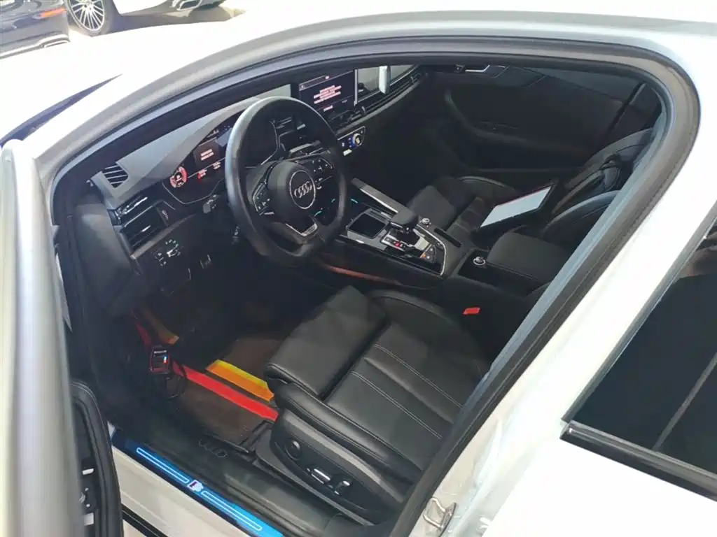 Audi A4L 2024 40 TFSI Luxury Dynamic фото 16
