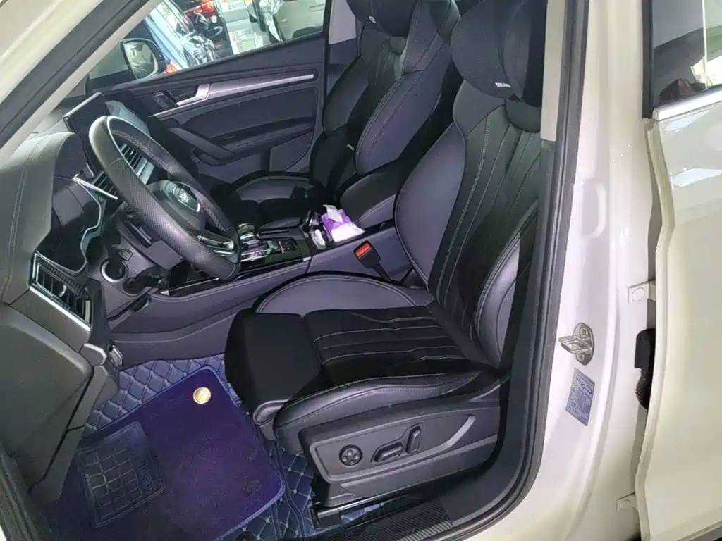 Фото 15 - Audi Q5L
