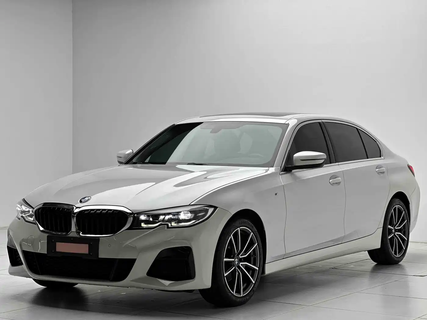 BMW 3-SERIES