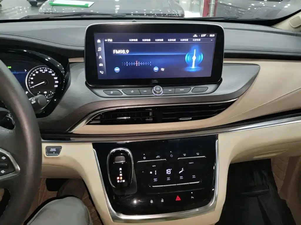 Buick GL8 2023 Facelift Land Business Class Luxury фото 13