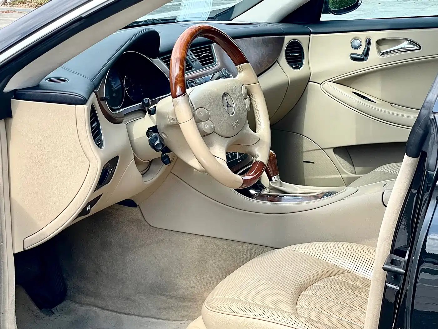 Mercedes-Benz CLS 2008 CLS 500 фото 11