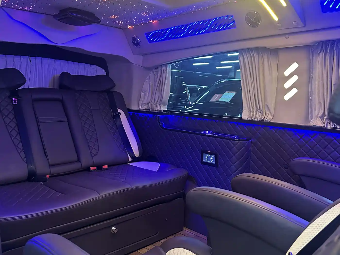 Mercedes-Benz Vito 2018 2.0T Elite Edition 7-seater China VI фото 18