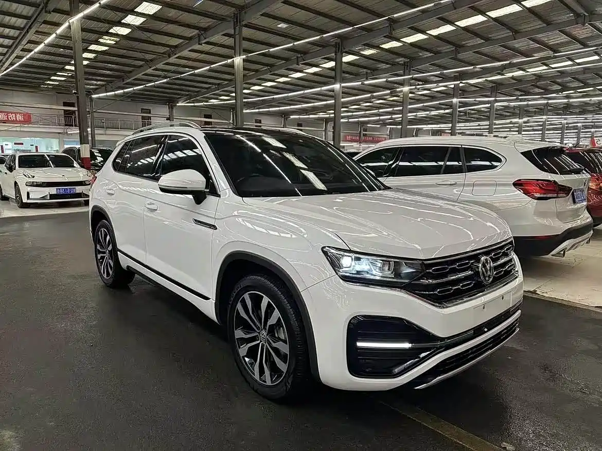 Volkswagen Tayron 2021 380TSI 4WD R-Line Smart Connect фото 3