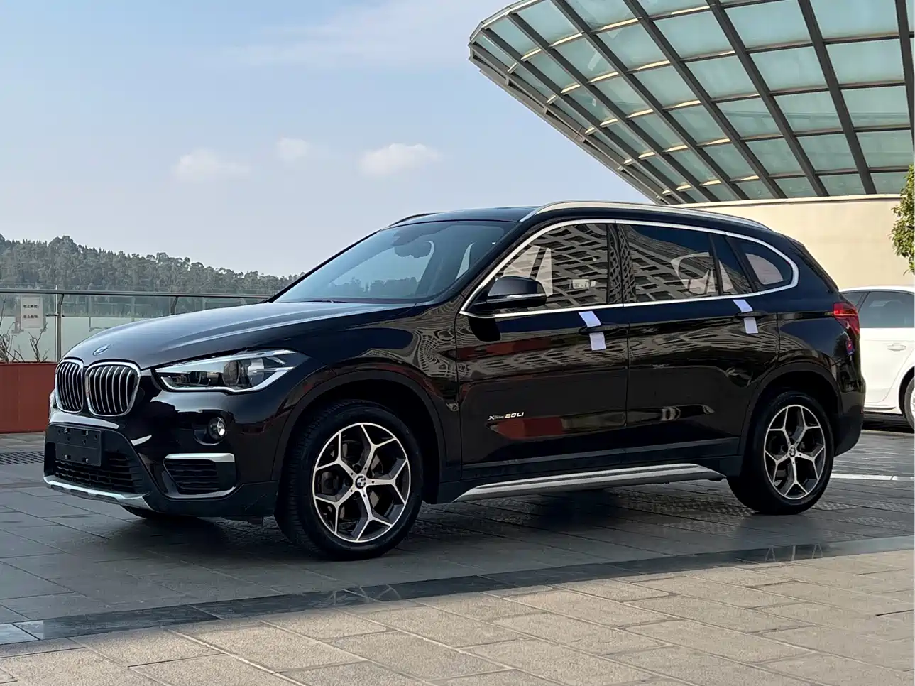 BMW X1 2018 xDrive20Li Premium Model фото 11