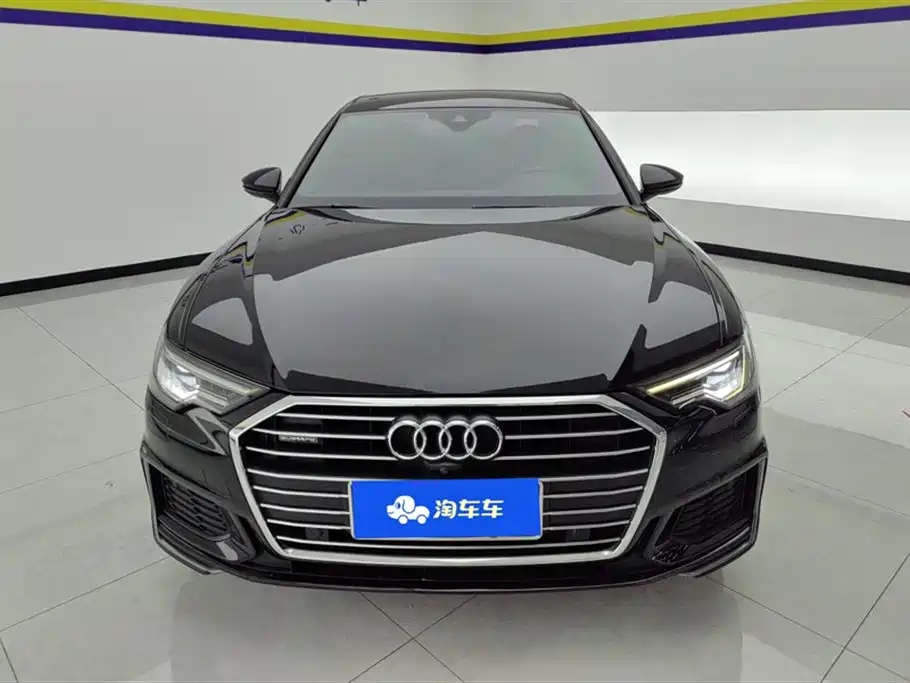 Audi A6L 2019 45 TFSI quattro Exclusive Dynamic фото 2