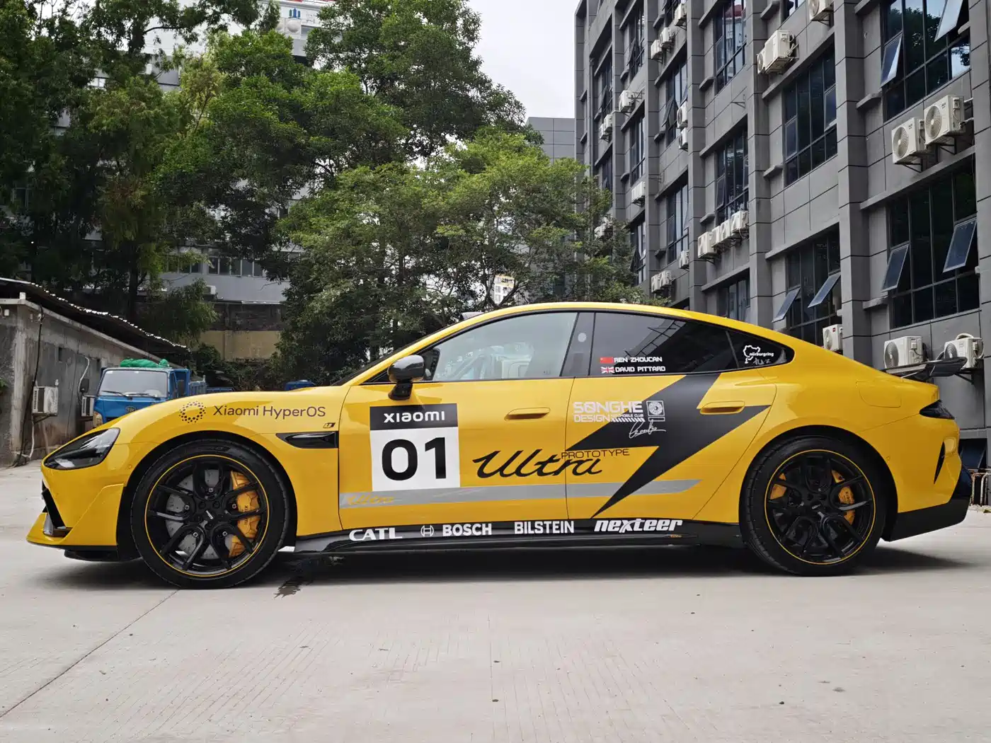 XIAOMI CAR XIAOMI SU7 ULTRA