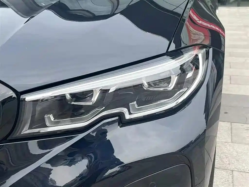 BMW 3 Series 2022 Facelift 325Li M Sport Shadow Edition фото 9