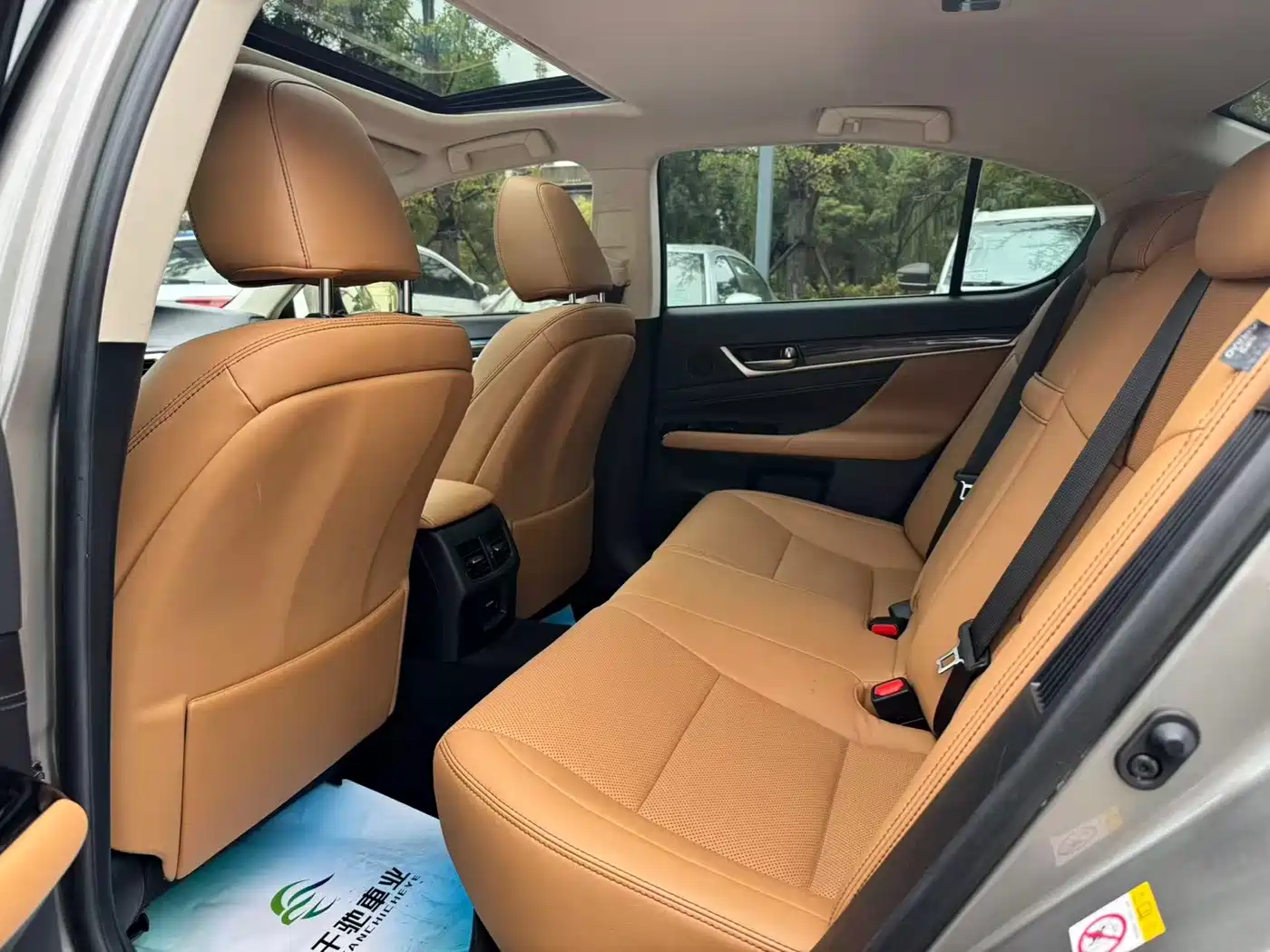 Lexus GS 2018 2016 300h Leading Edition