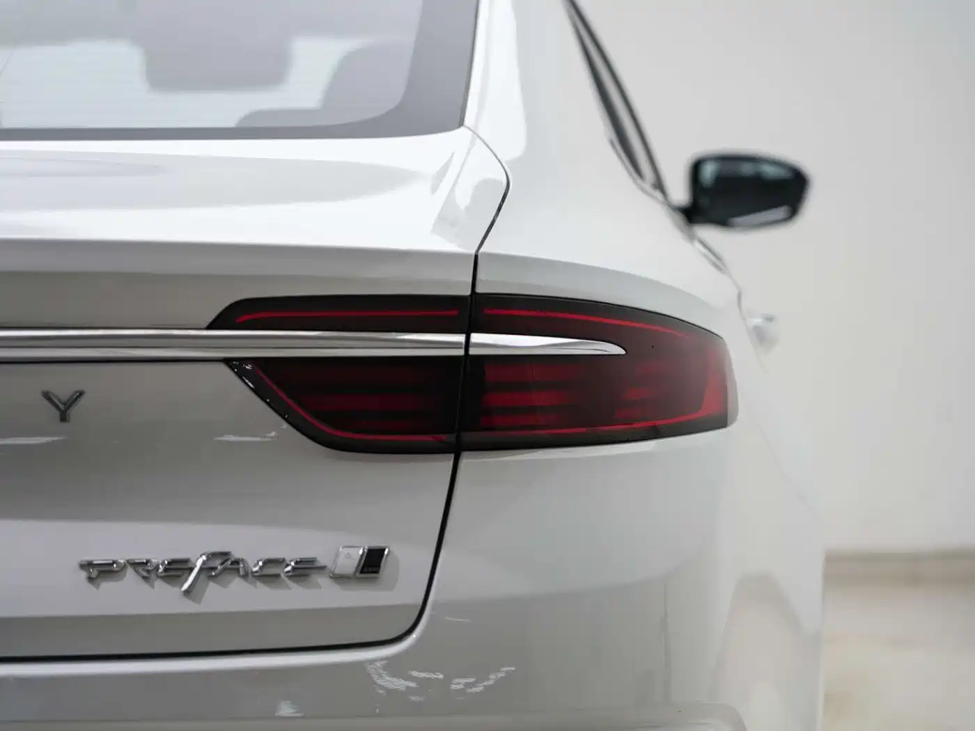 GEELY AUTOMOBILE XINGRUI