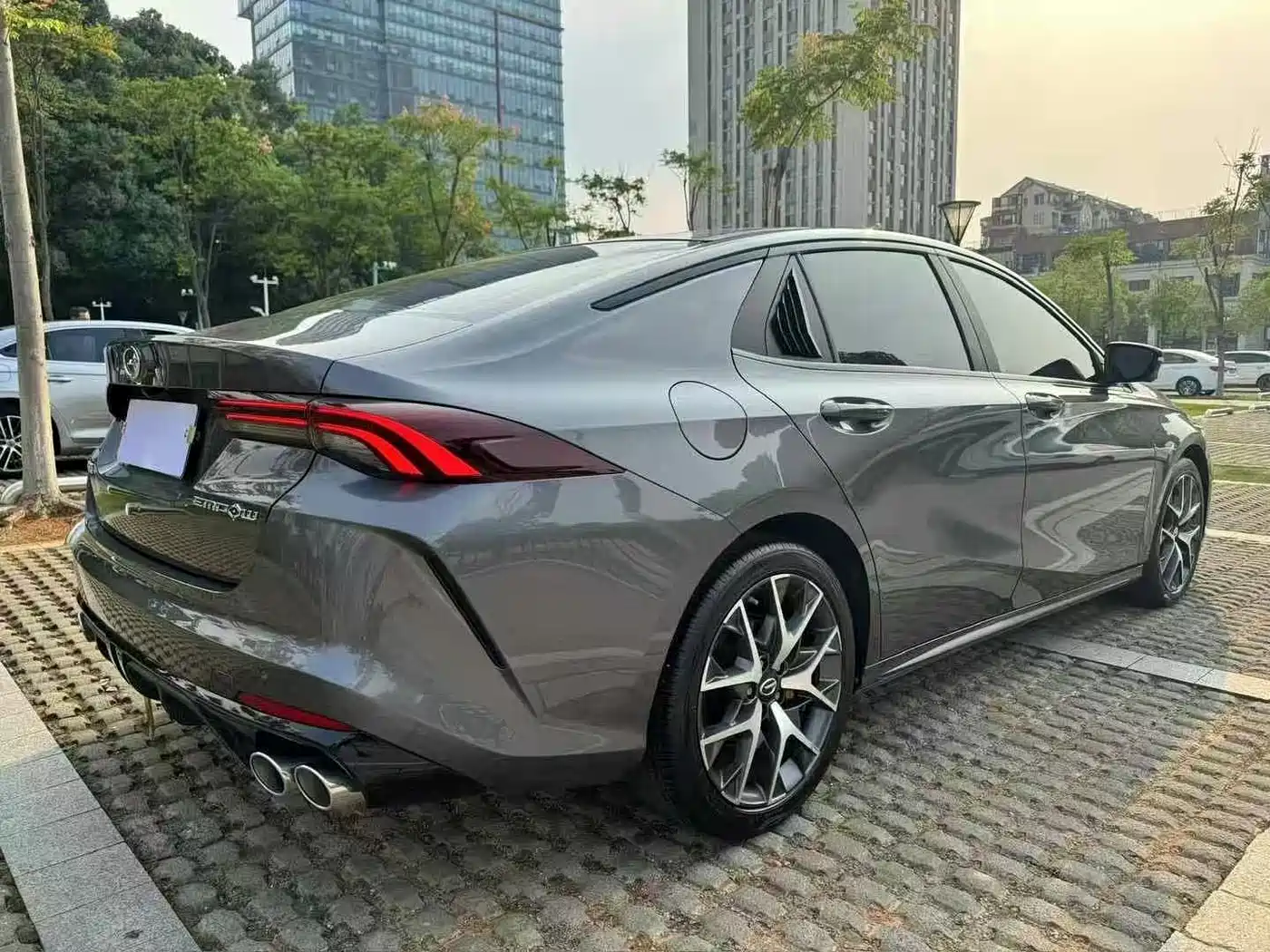 GAC Trumpchi Trumpchi Emkoo 2021 2021 270T DCT J15 Edition