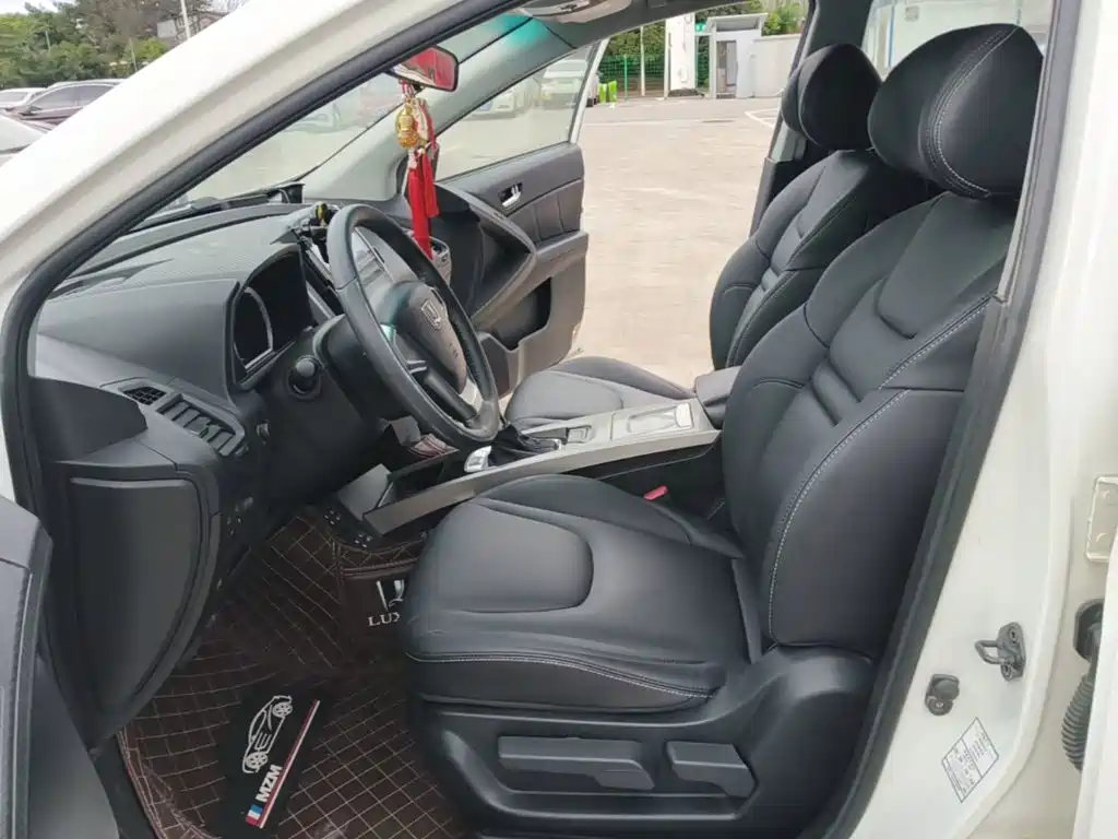 Luxgen U6 SUV 2016 2015 1.8T Fashion Upgrade