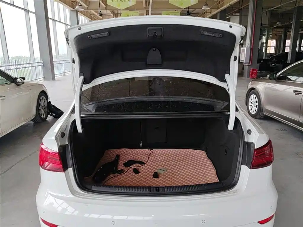 Audi A3 2019 Limousine 35 TFSI Fashion China VI фото 15