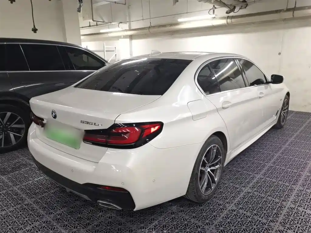 BMW 5 Series New Energy 2022 Facelift 535Le M Sport Package фото 7
