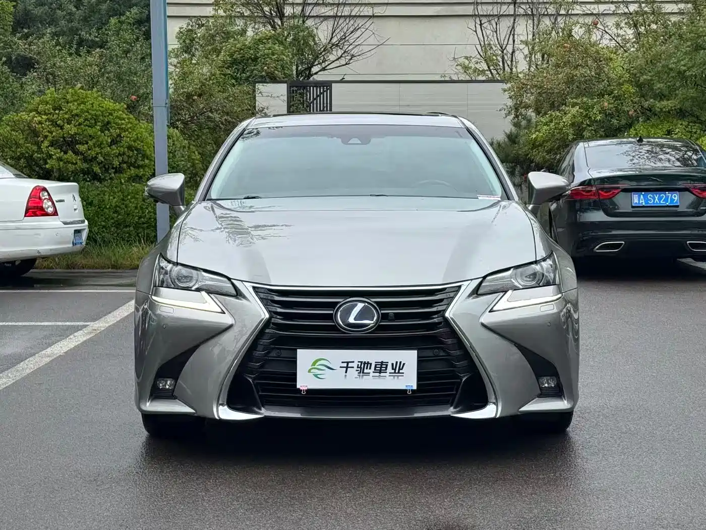 Lexus GS 2018 2016 300h Leading Edition
