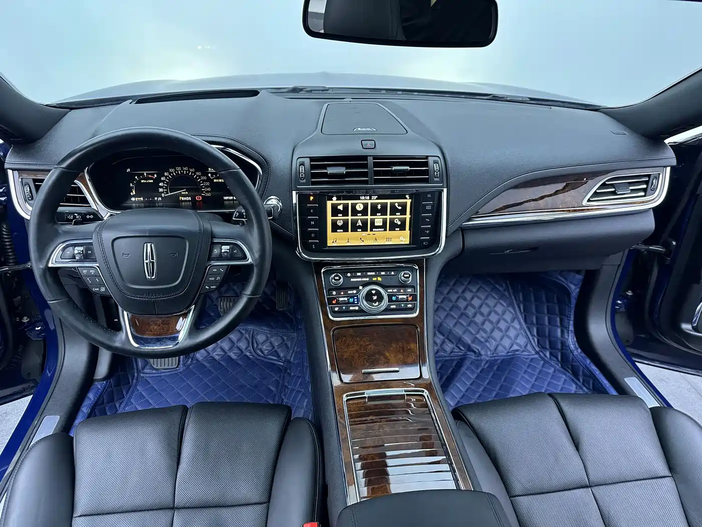 Lincoln Continental 2018 2017 2.0T 2WD Prestige