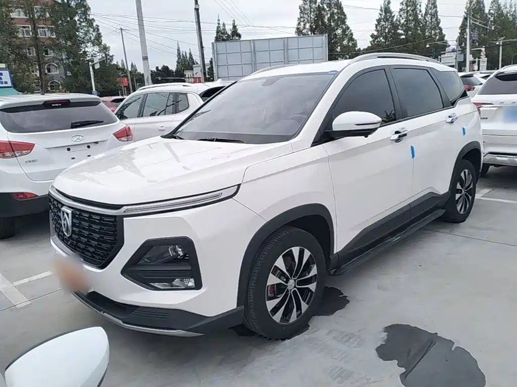 Photo 2 - Baojun 530