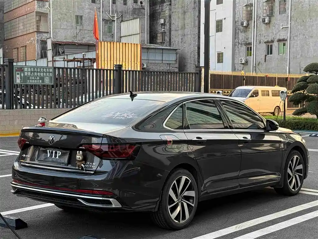 Volkswagen Sagitar, миниатюра 6