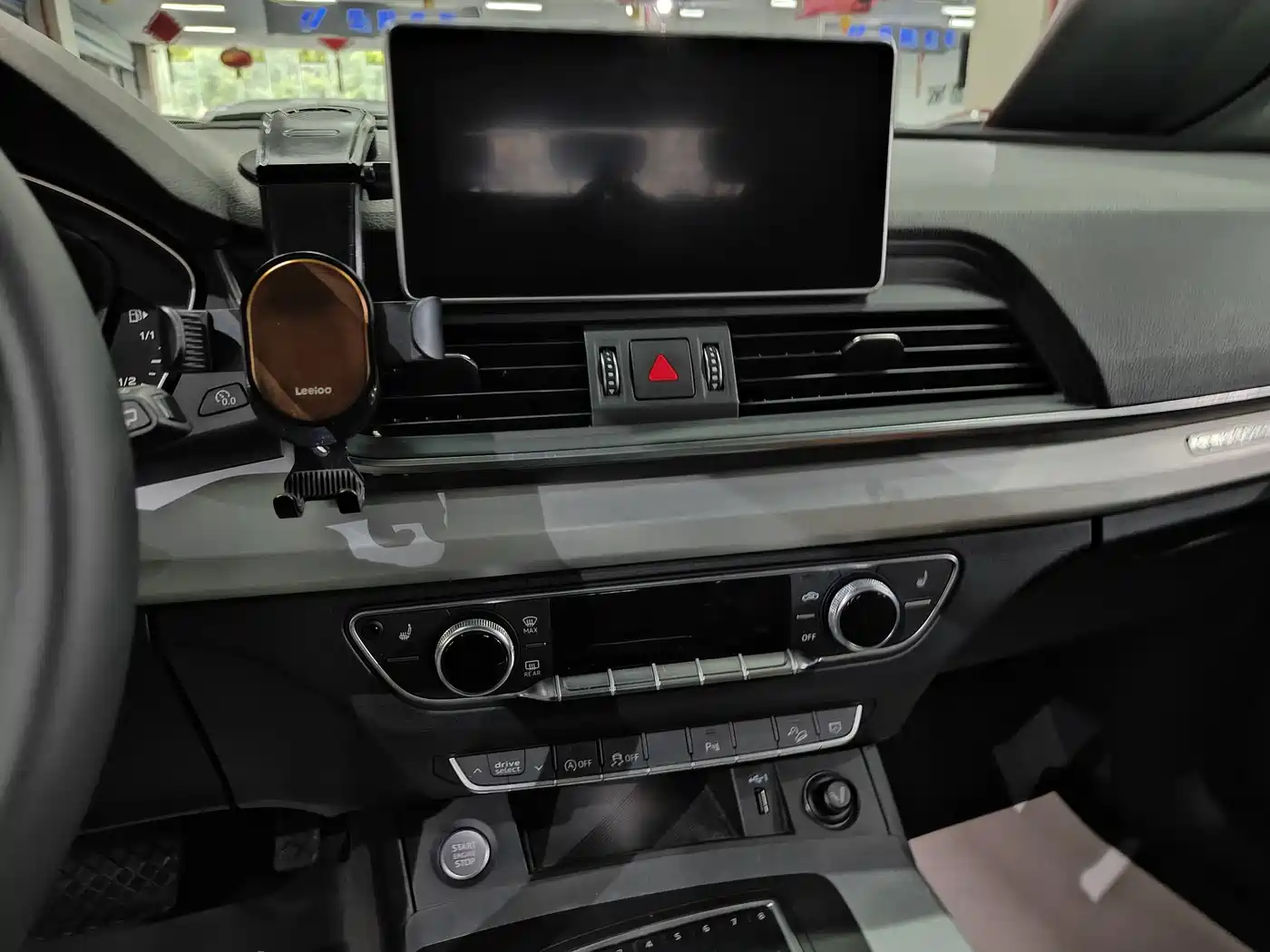 Audi Q5L 2020 40 TFSI Prestige Fashion фото 12