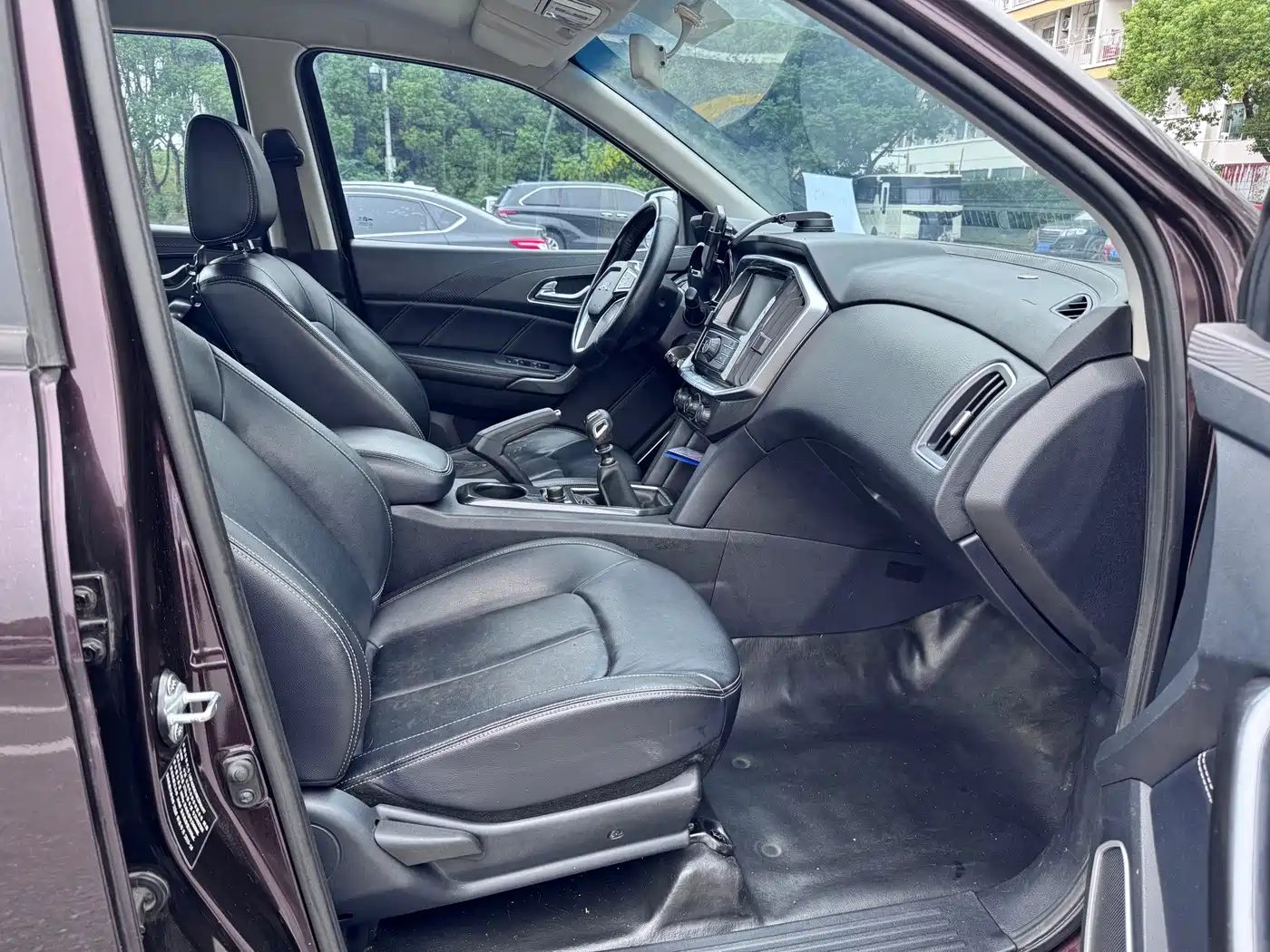 Jiangling Yuhu 7 2019 2020 Model 2.0T Diesel Automatic 2WD Comfort Short Wheelbase China VI JX4D20A6L