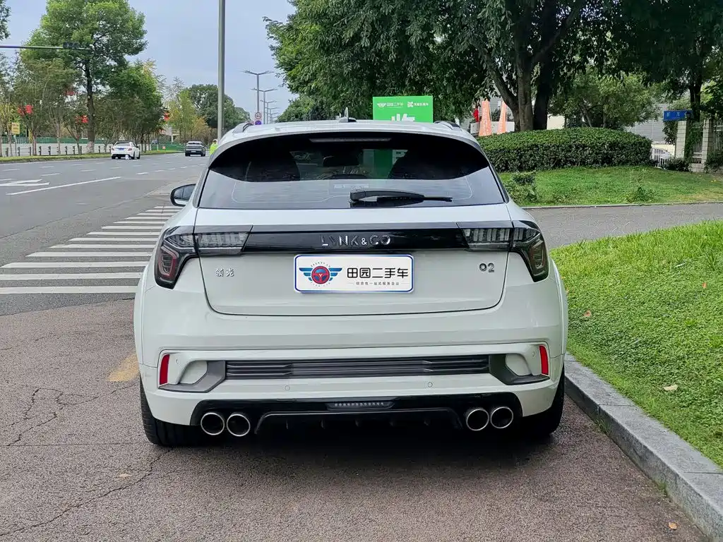 Lynk & Co 02 Hatchback 2022 2022 2.0TD Plus