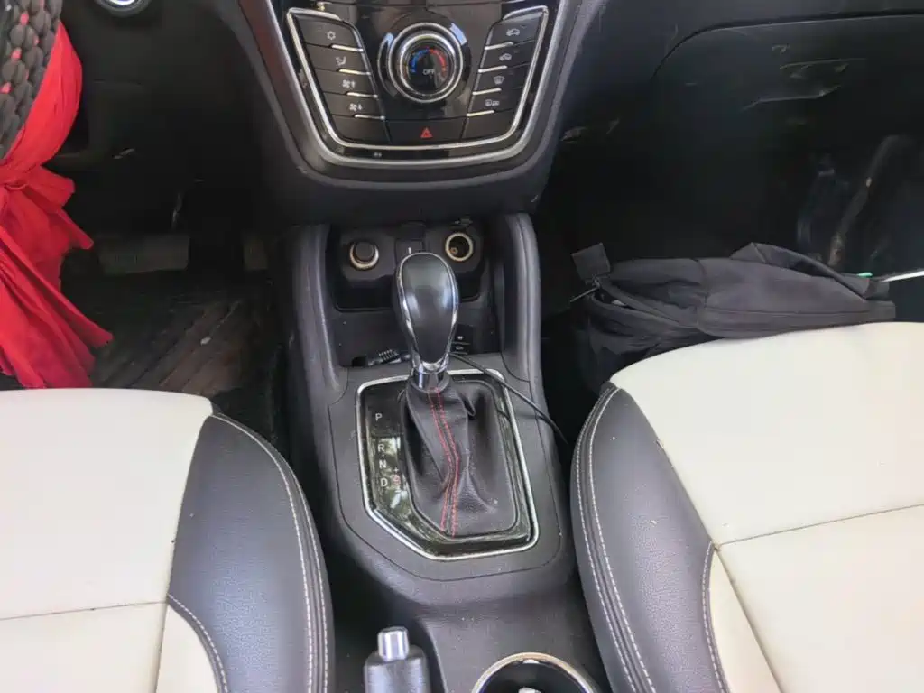 Changan CS35 2018 2017 1.6L Auto Premium