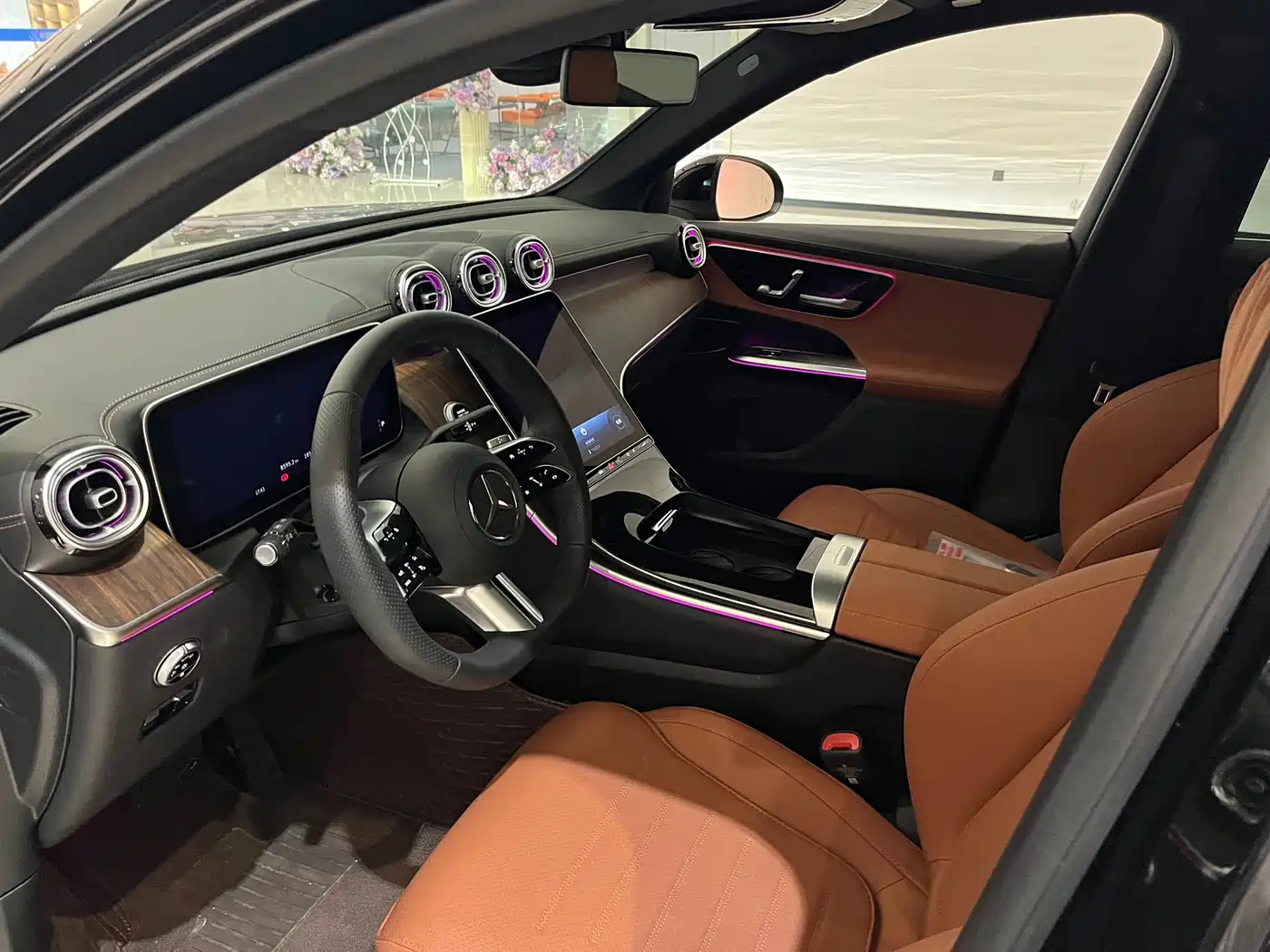 Mercedes-Benz GLC 2025 2025 GLC 300 L 4MATIC Dynamic 5-seater