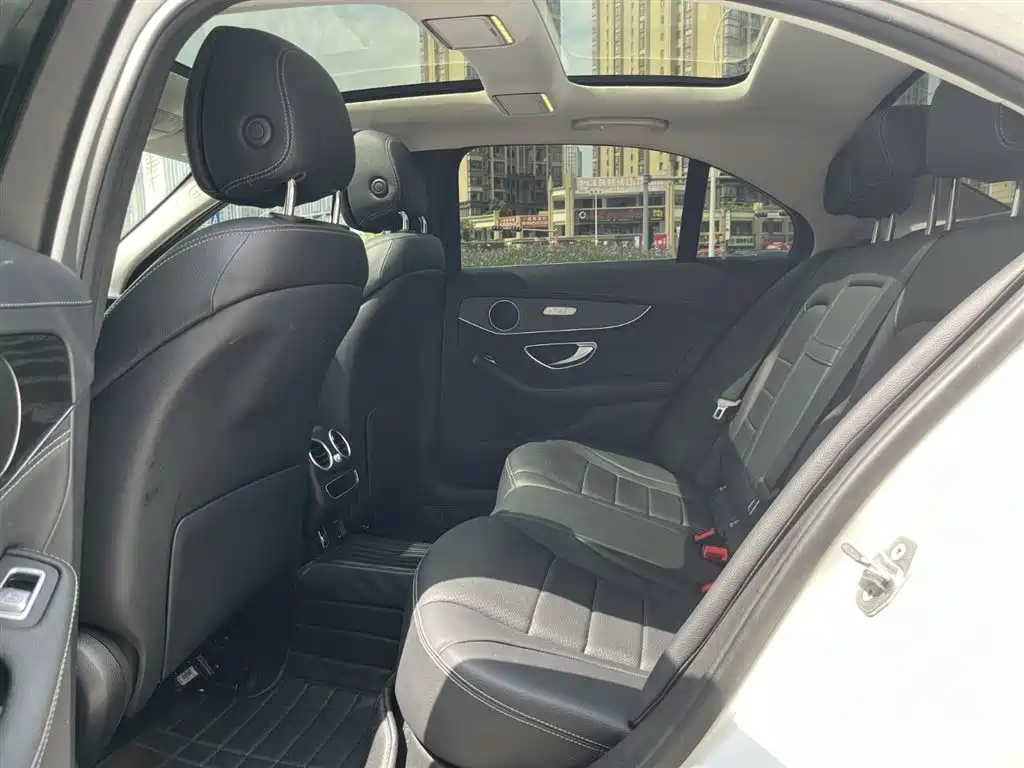 Mercedes-Benz C-Class 2020 Facelift C 260 L Sport фото 19