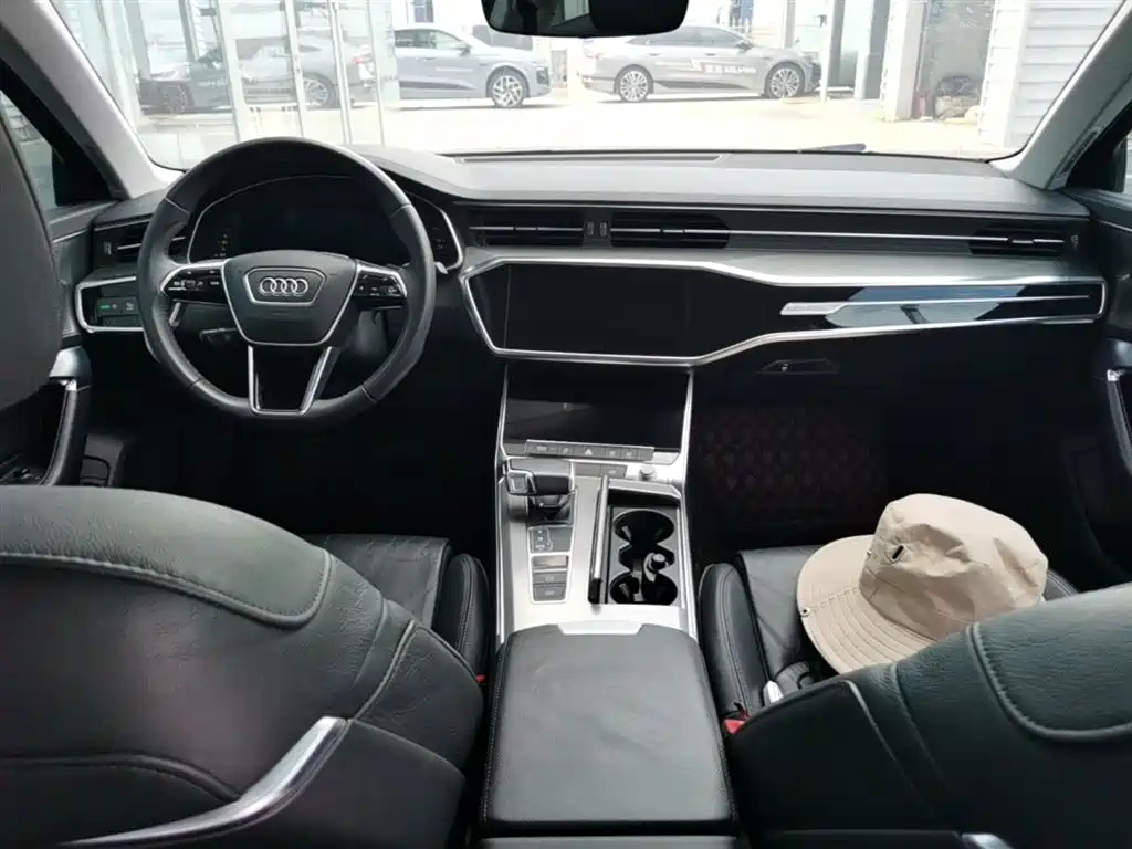 Audi A6L 2021 45 TFSI quattro Exclusive Elegance фото 16
