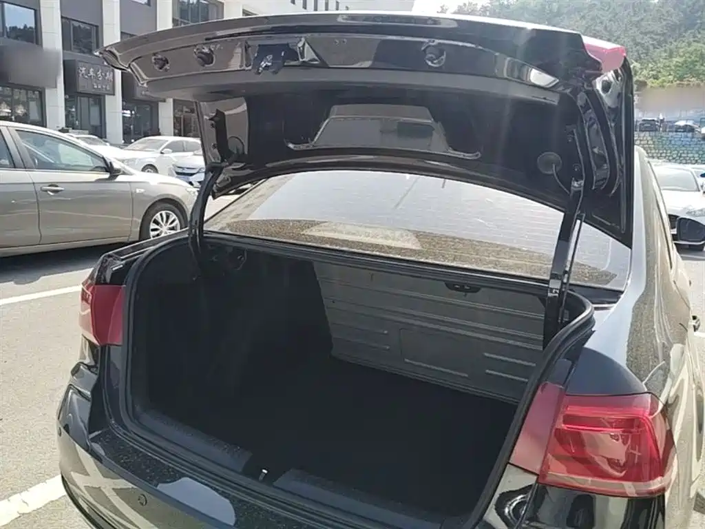 Volkswagen Santana 2019 1.5L Auto Trend Edition China VI фото 19