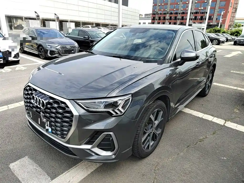Audi Q3 2020 40 TFSI Fashion Dynamic фото 3