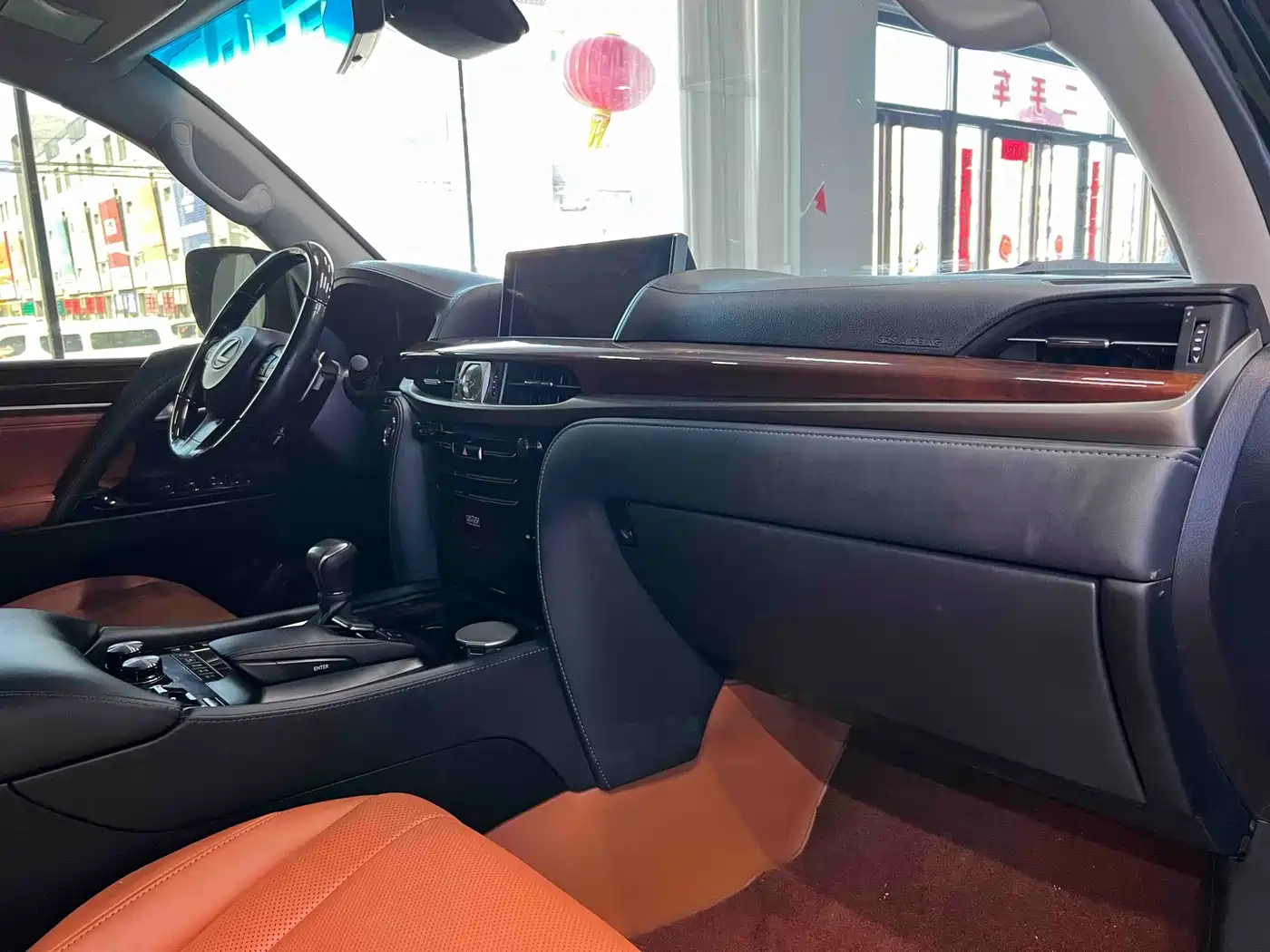 Lexus LX 2019 570 Peak Special Edition фото 7