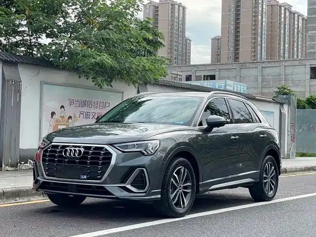 Audi Q3 2022