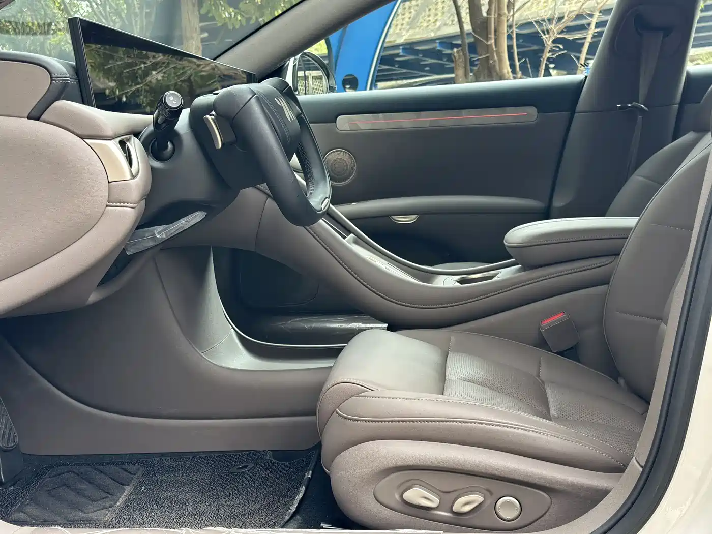 ZHIJI AUTOMOBILE ZHIJI L6