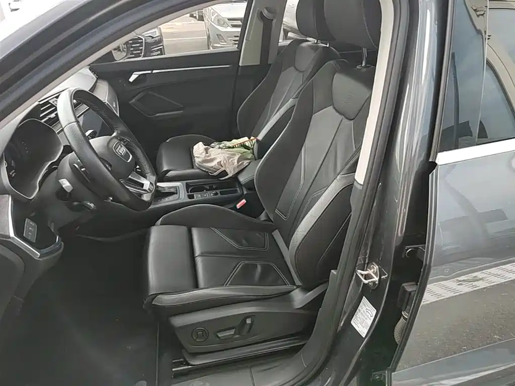 Audi Q3 2020 40 TFSI Fashion Dynamic фото 22