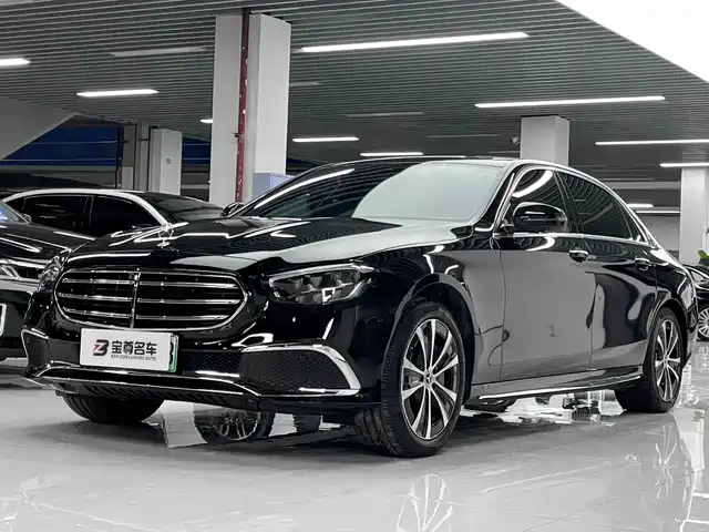  Mercedes-Benz Mercedes-Benz E-Class New Energy 2022 Facelift E 350 e L Plug-in Hybrid Sedan
